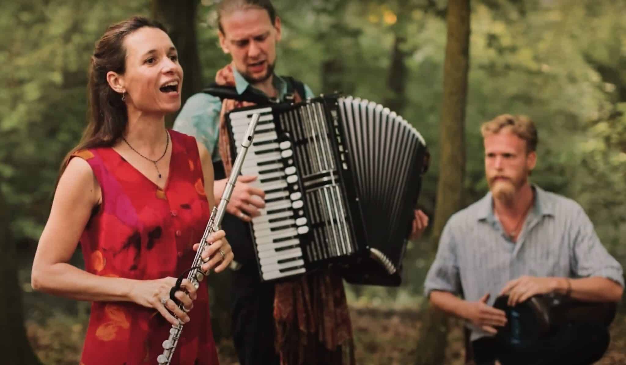 Concert Anamesa Trio bij Theehuis Mendels in Middelstum op 9 november