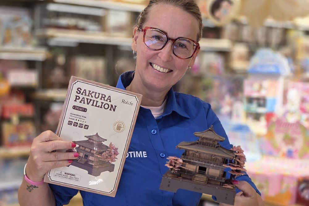Rolife opent Brandstore met houten bouwpakketten aan Herestraat in Groningen